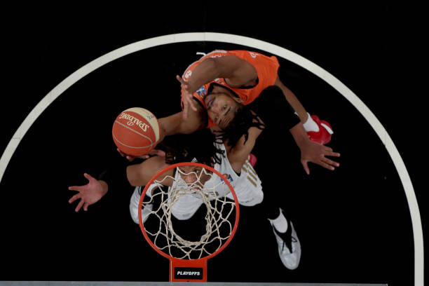 地青少年的 地青少年的