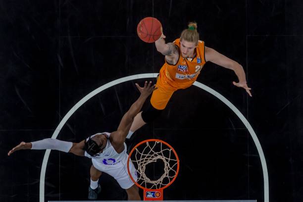 员很难提前 员很难提前